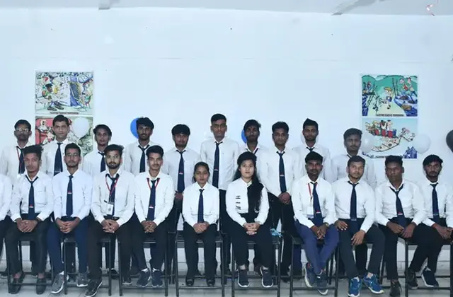 Students at Sunrise Institute of Engineering, Unnao